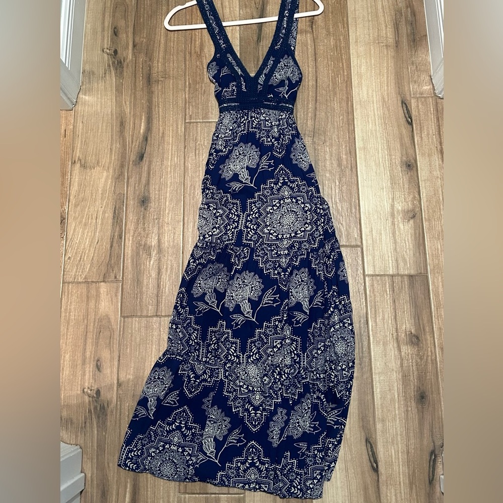 Boho midi dress. Flowy dress. Small.